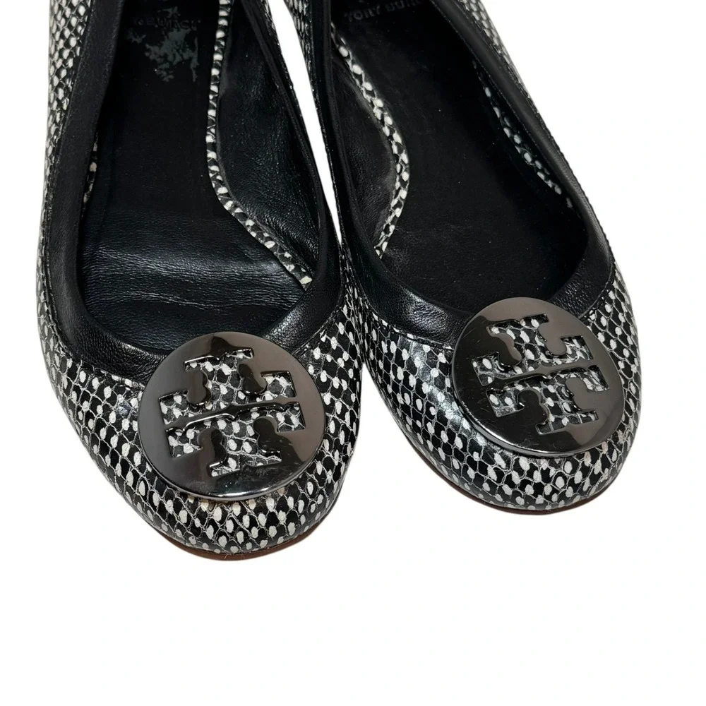 Tory Burch Womens Reva Ballet Flats Black/White Snake Size 7‎